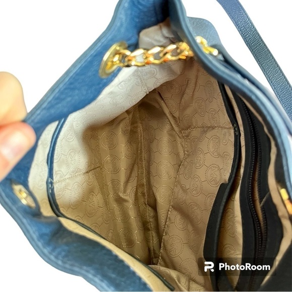 Michael Kors Jet Set Leather Shoulder Bag Navy Blue - Picture 7 of 9